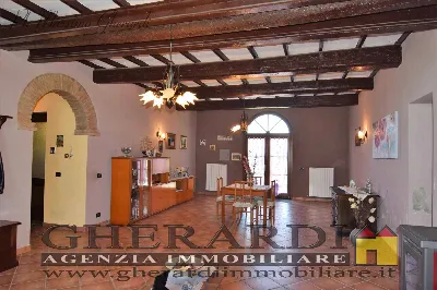 Rustico/Casale in vendita a Vigarano Maina... - foto 2