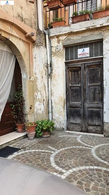 Casa Indipendente in vendita a Ariano Irpi... - foto 3