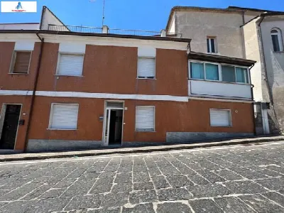 Casa Indipendente in vendita a Ariano Irpi... - foto 2