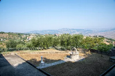 Casa Indipendente in vendita a Ariano Irpi... - foto 6