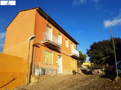 Casa Indipendente a Montecalvo Irpino