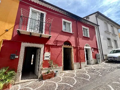 Casa Indipendente a Ariano Irpino