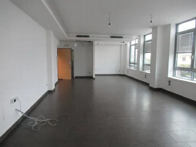Ufficio in vendita a Spoltore - foto 1