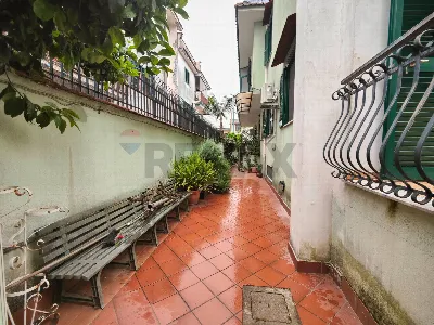 Casa Indipendente in vendita a Arzano - foto 3