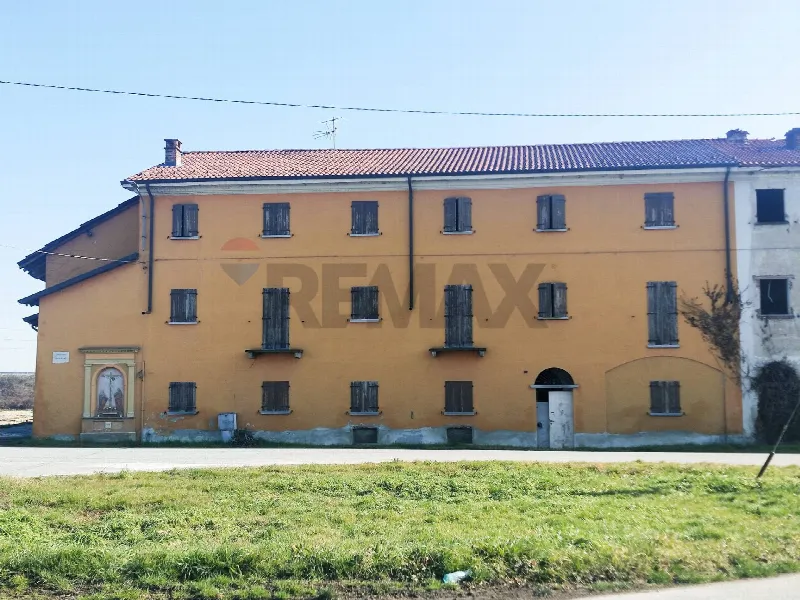 Rustico/Casale in vendita a Bellinzago Novarese - foto 1