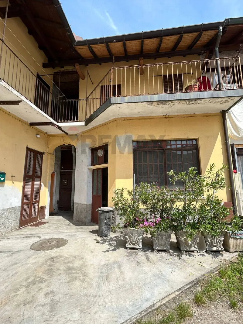 Casa Indipendente in vendita a Boffalora sopra Ticino - foto 1