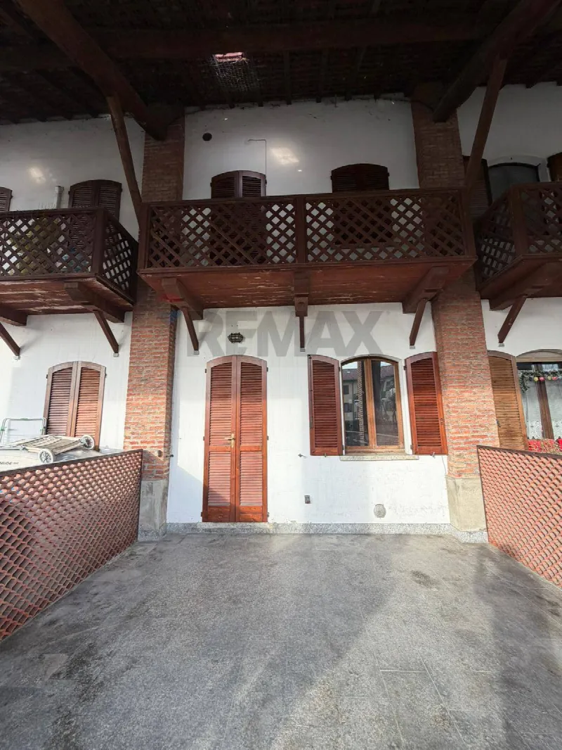 Villa in vendita a Rosate - foto 1