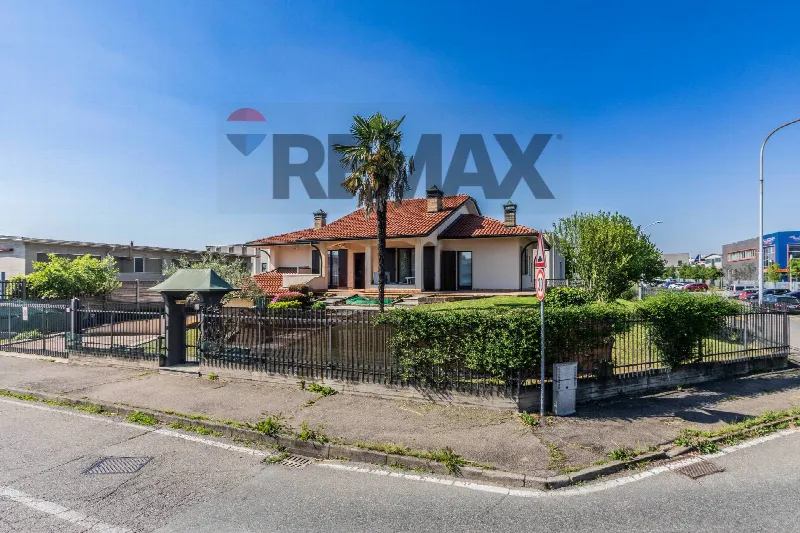 Villa in vendita a Lainate - foto 1