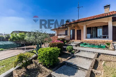 Villa in vendita a Lainate - foto 2