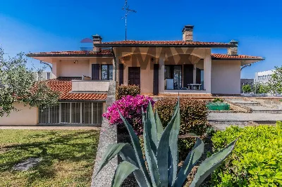 Villa in vendita a Lainate - foto 5