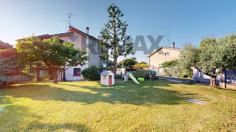 Villa in vendita a Cerro Maggiore - foto 1