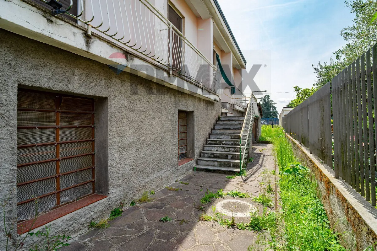 Casa Indipendente in vendita a Rho - foto 3
