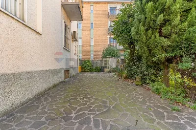 Casa Indipendente in vendita a Rho - foto 3