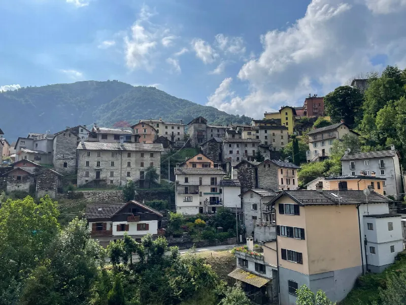 Casa Indipendente in vendita a Gurro - foto 1