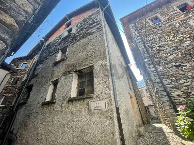 Rustico/Casale in vendita a Gurro - foto 2