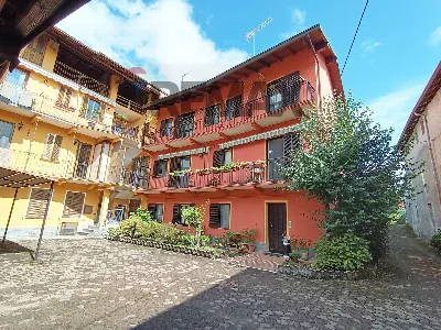 Casa Indipendente in vendita a Gozzano - foto 1
