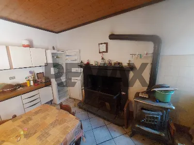 Casa Indipendente in vendita a Casalzuigno - foto 9