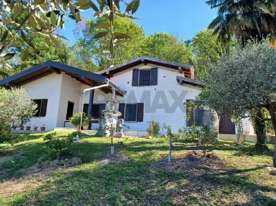 Villa in vendita a Gavirate - foto 2