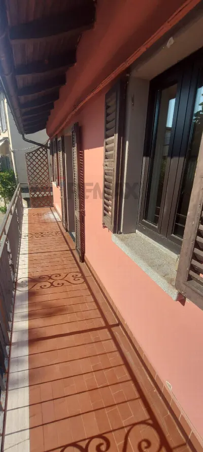Casa Indipendente in vendita a Brebbia - foto 10