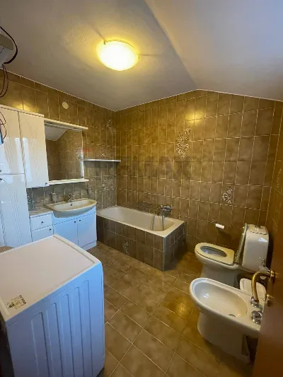 Casa Indipendente in vendita a Luino - foto 6