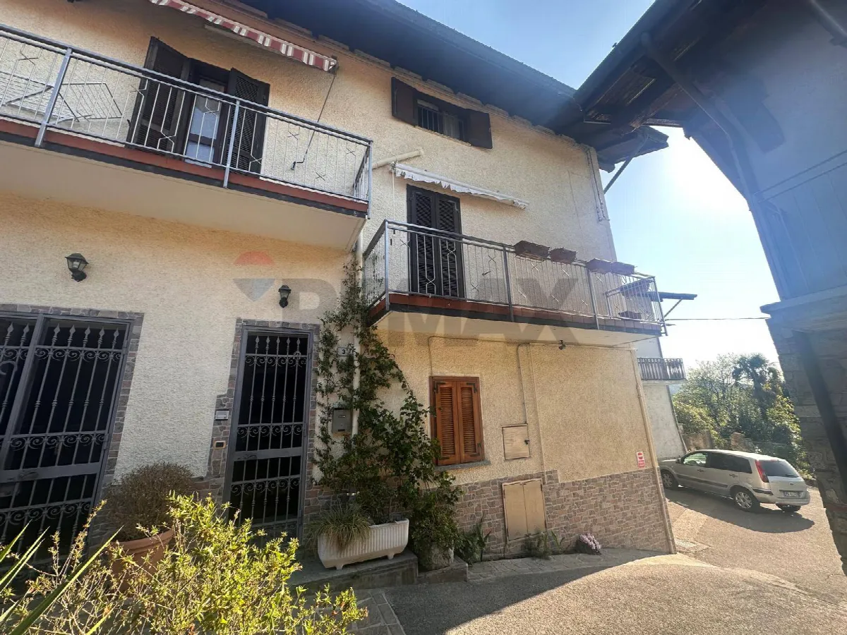 Casa Indipendente in vendita a Besozzo - foto 3