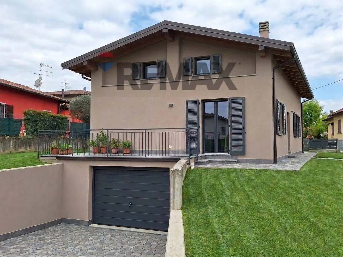 Villa in vendita a Castelveccana - foto 3