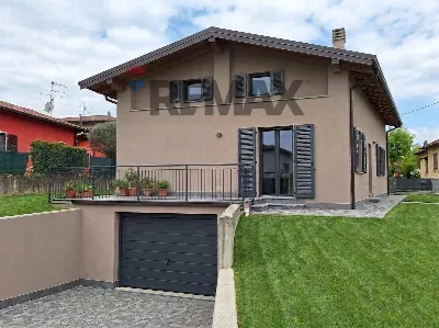 Villa in vendita a Castelveccana - foto 3