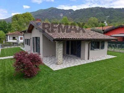 Villa in vendita a Castelveccana - foto 5