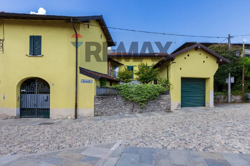 Casa Indipendente in vendita a Cazzago Brabbia - foto 1