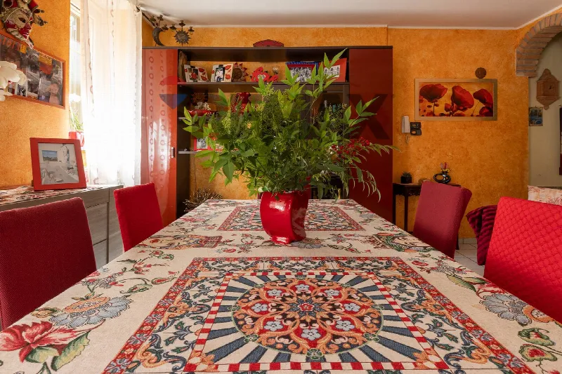 Casa Indipendente in vendita a Cazzago Brabbia - foto 4