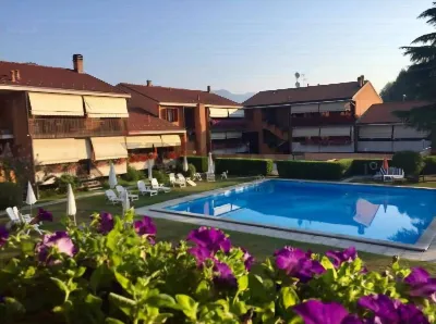 Villa in vendita a Marchirolo - foto 1