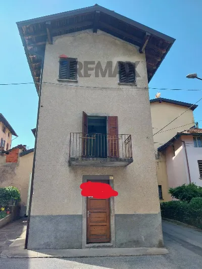 Casa Indipendente in vendita a Cremenaga - foto 2