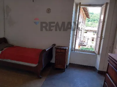 Casa Indipendente in vendita a Cremenaga - foto 8