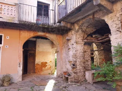 Rustico/Casale in vendita a Castelveccana - foto 4