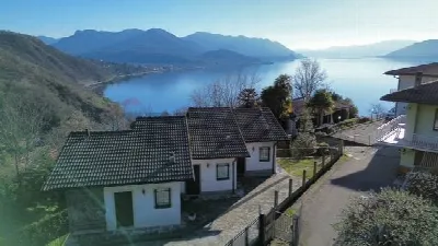 Villa in vendita a Luino - foto 1
