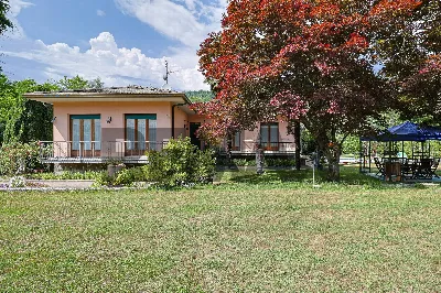 Villa a Cremenaga