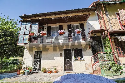 Casa Indipendente in vendita a Gavirate - foto 2