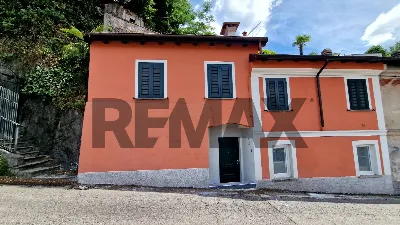 Casa Indipendente in vendita a Luino - foto 3