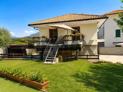 Villa in vendita a Leggiuno - foto 2