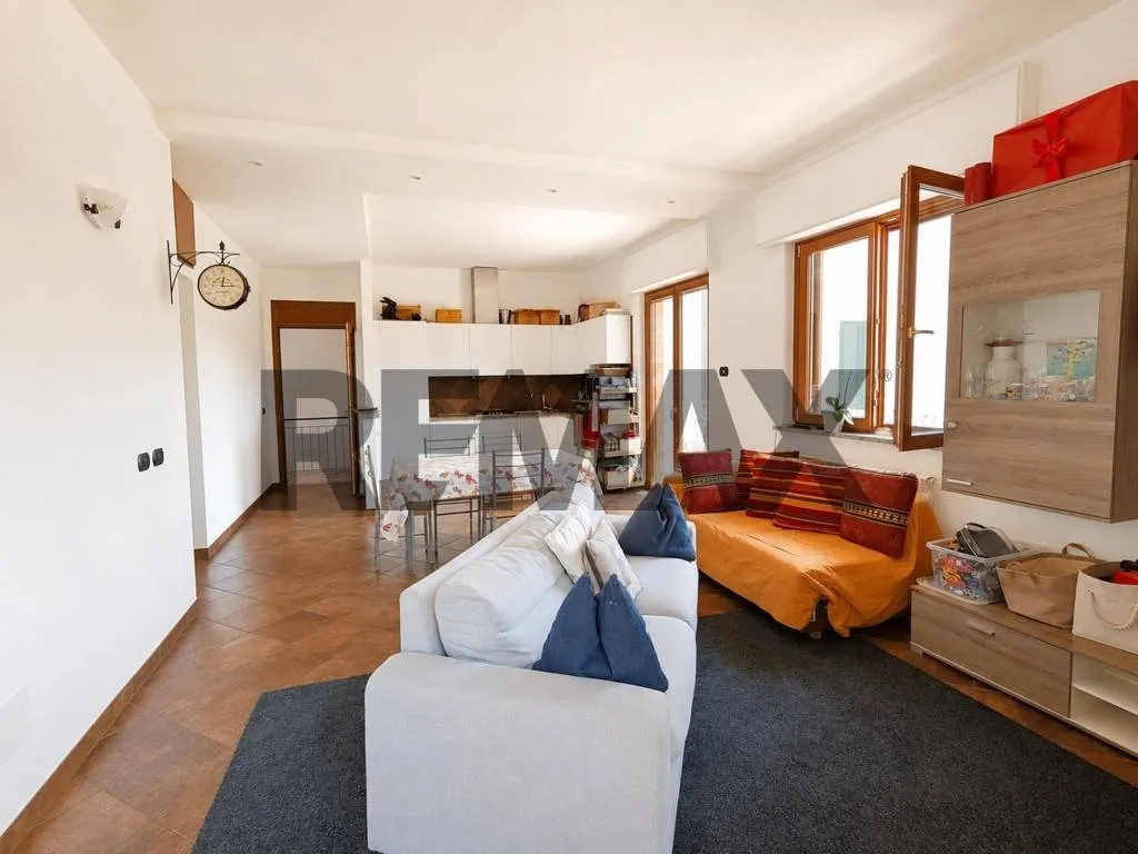 Villa in vendita a Leggiuno - foto 5