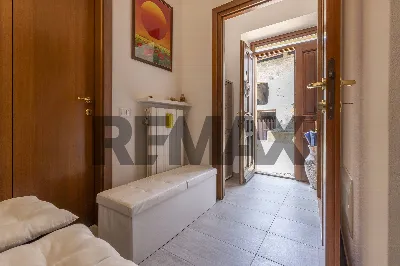 Casa Indipendente in vendita a Cocquio-Tre... - foto 3
