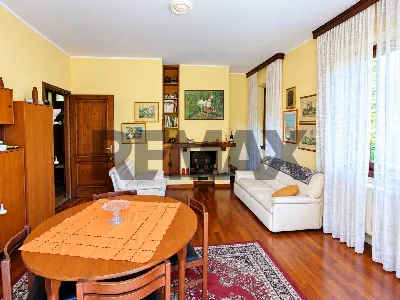 Villa in vendita a Casalzuigno - foto 8