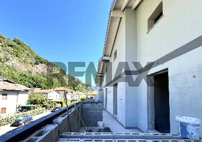 Villa in vendita a Porto Ceresio - foto 5