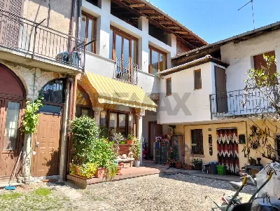 Casa Indipendente in vendita a Galliate Lo... - foto 2