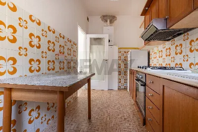 Casa Indipendente in vendita a Castronno - foto 3