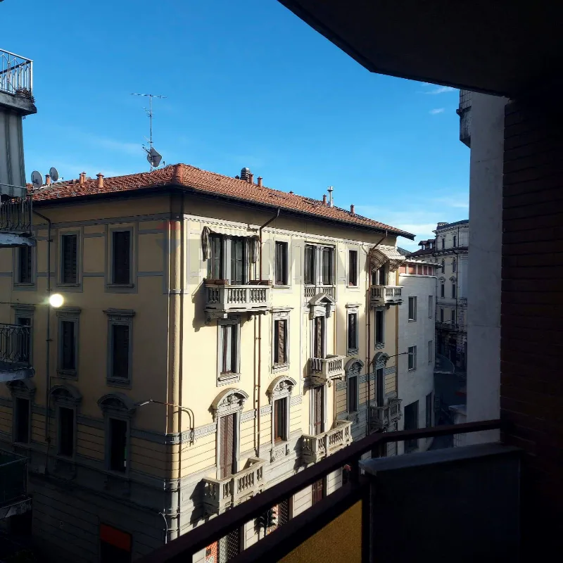 Ufficio in vendita a Varese, Centro, Biumo Inferiore, Biumo Superiore - foto 1