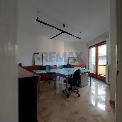 Ufficio in vendita a Varese, Centro, biumo... - foto 9