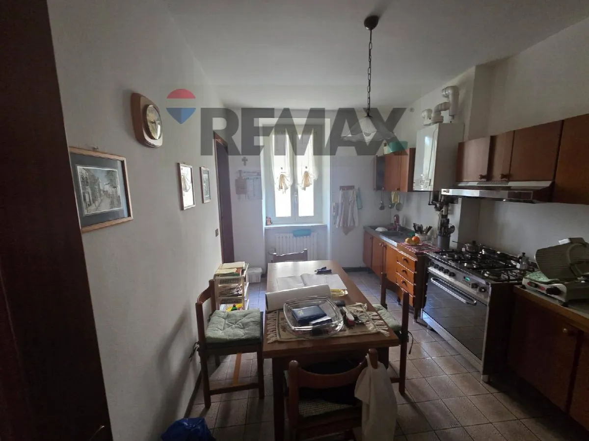 Casa Indipendente in vendita ad Arcisate - foto 5