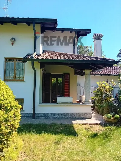Villa in vendita a Carnago - foto 3