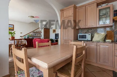 Casa Indipendente in vendita a Viggiù - foto 9